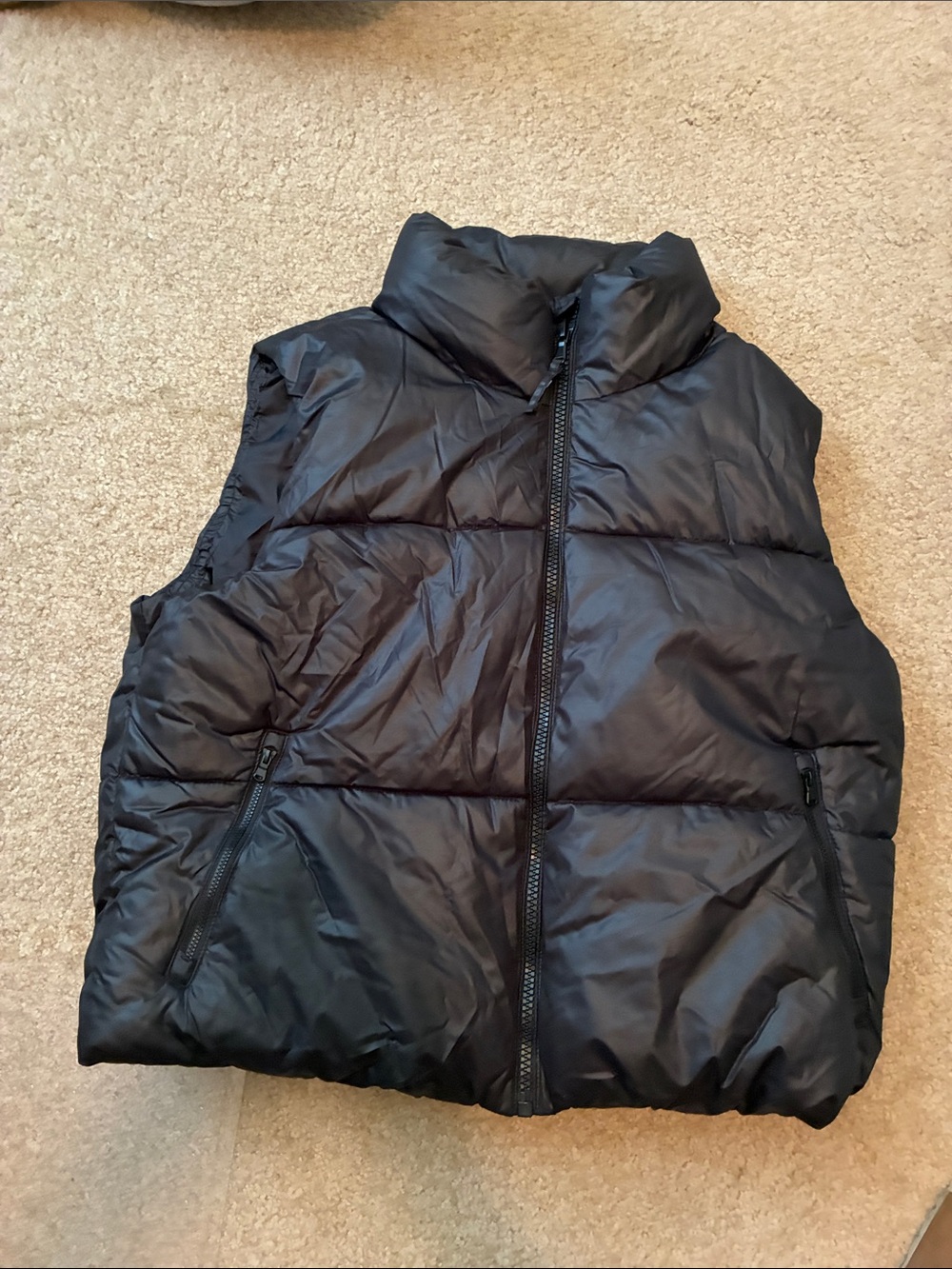 Old Navy Black Quilted Puffer Vest - Women's